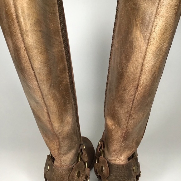 Frye Carson Harness Tall Western Boot in Chocolate Size 6. - Picture 8 of 16